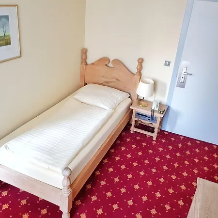 Hotel Kronprinz Garni 3*