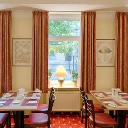 Kronprinz Garni Hotel