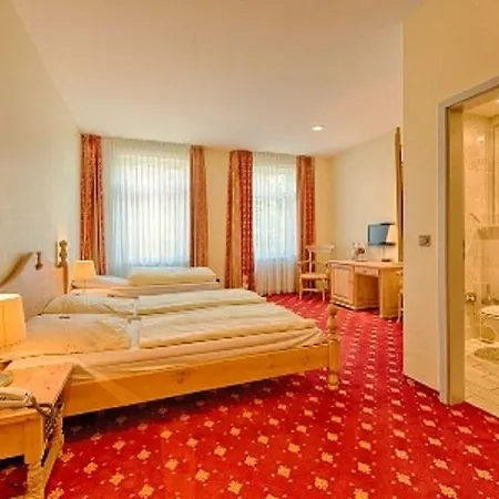 Kronprinz Garni Szálloda 3*