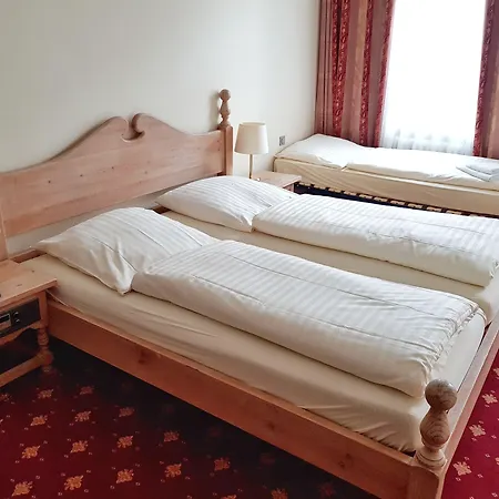 Kronprinz Garni 3*