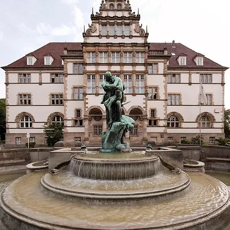 Kronprinz Garni Otel 3*