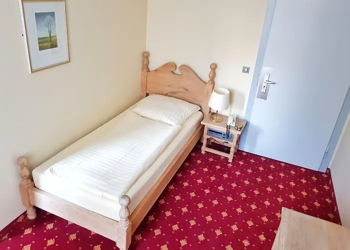 Hotel Kronprinz Garni 3*