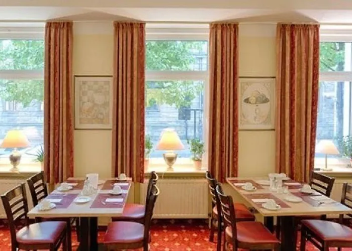 Kronprinz Garni Hotel