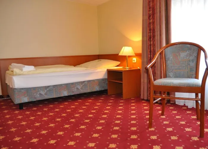 Hotel Kronprinz Garni Minden (North Rhine-Westphalia)